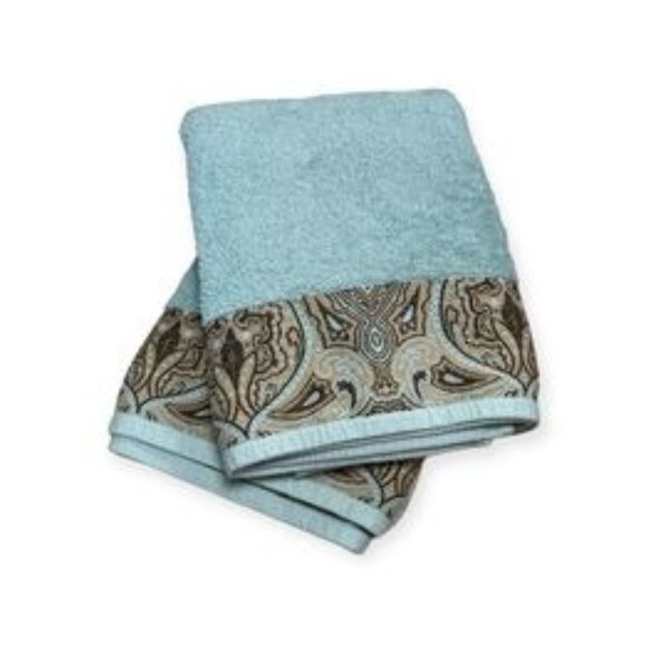 2 Martha Stewart Bath Towels Blue Tan Brown - Picture 1 of 2